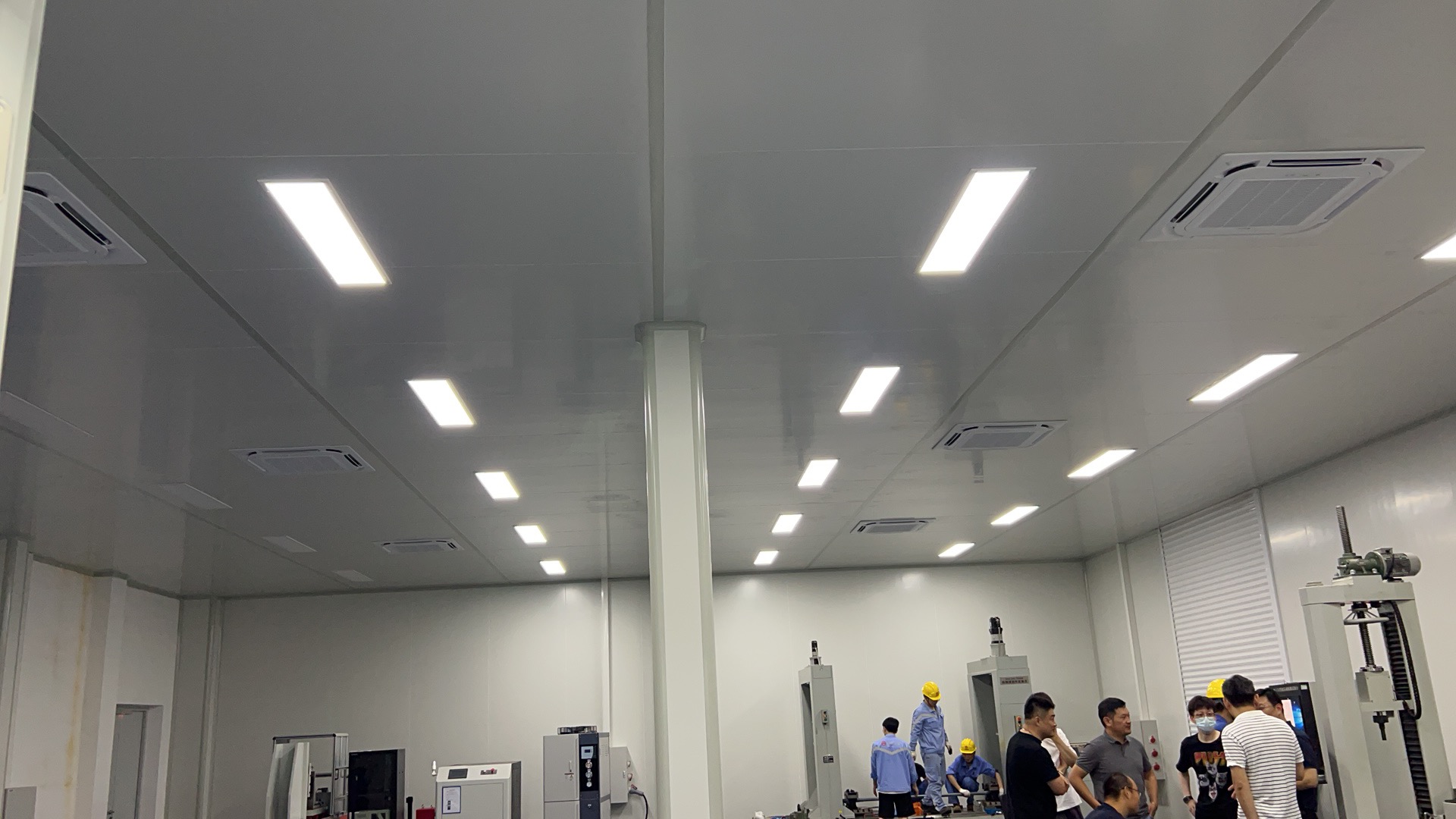 中林綠適服務(wù)地鐵電科電控裝備事業(yè)部生產(chǎn)作業(yè)辦公（二期）格力中央空調(diào)工程
